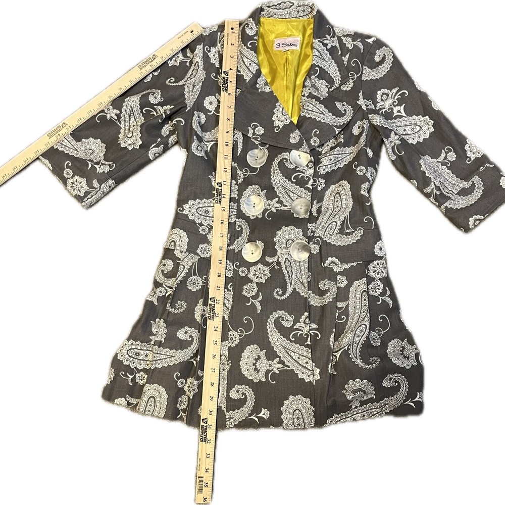 3 Sisters Paisley Tapestry Gray & White Jacket size S - Picture 8 of 14